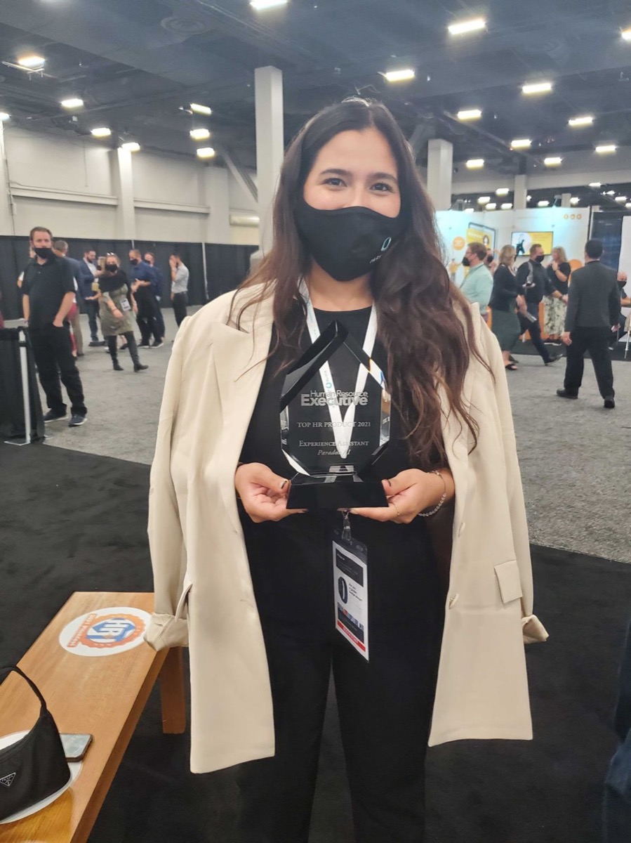 Accepting the HR Executive Top HR Product of 2021 award for Paradox's Experience Assistant.